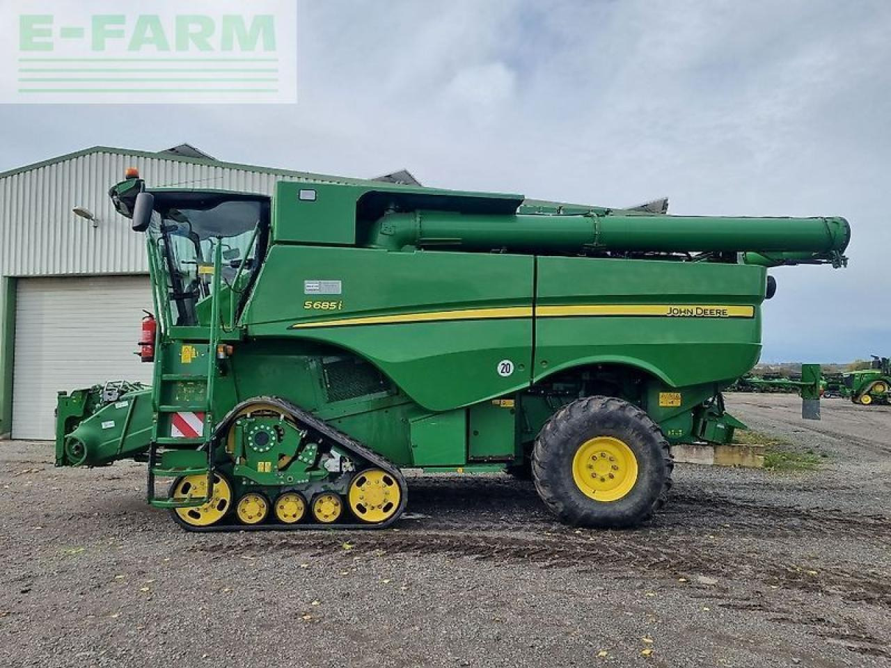 John Deere s685i my16 prod 20 - Sklízecí mlátička: obrázek 3 John Deere s685i my16 prod 20 - Sklízecí mlátička: obrázek 3
