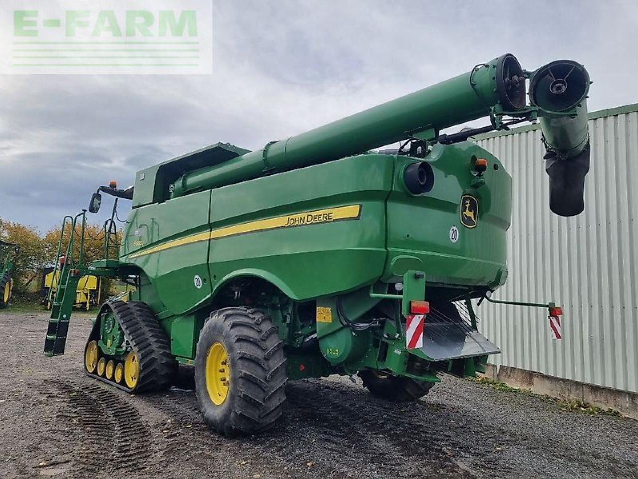 John Deere s685i my16 prod 20 - Sklízecí mlátička: obrázek 4 John Deere s685i my16 prod 20 - Sklízecí mlátička: obrázek 4