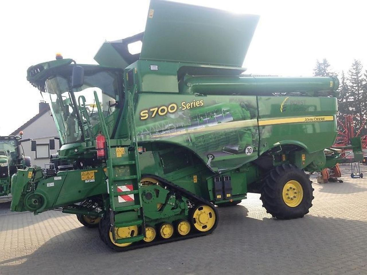 John Deere s780 i mit 630x schneidwerk - Sklízecí mlátička: obrázek 2 John Deere s780 i mit 630x schneidwerk - Sklízecí mlátička: obrázek 2
