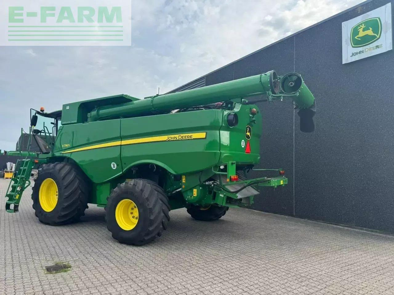 Sklízecí mlátička John Deere s790: obrázek 7