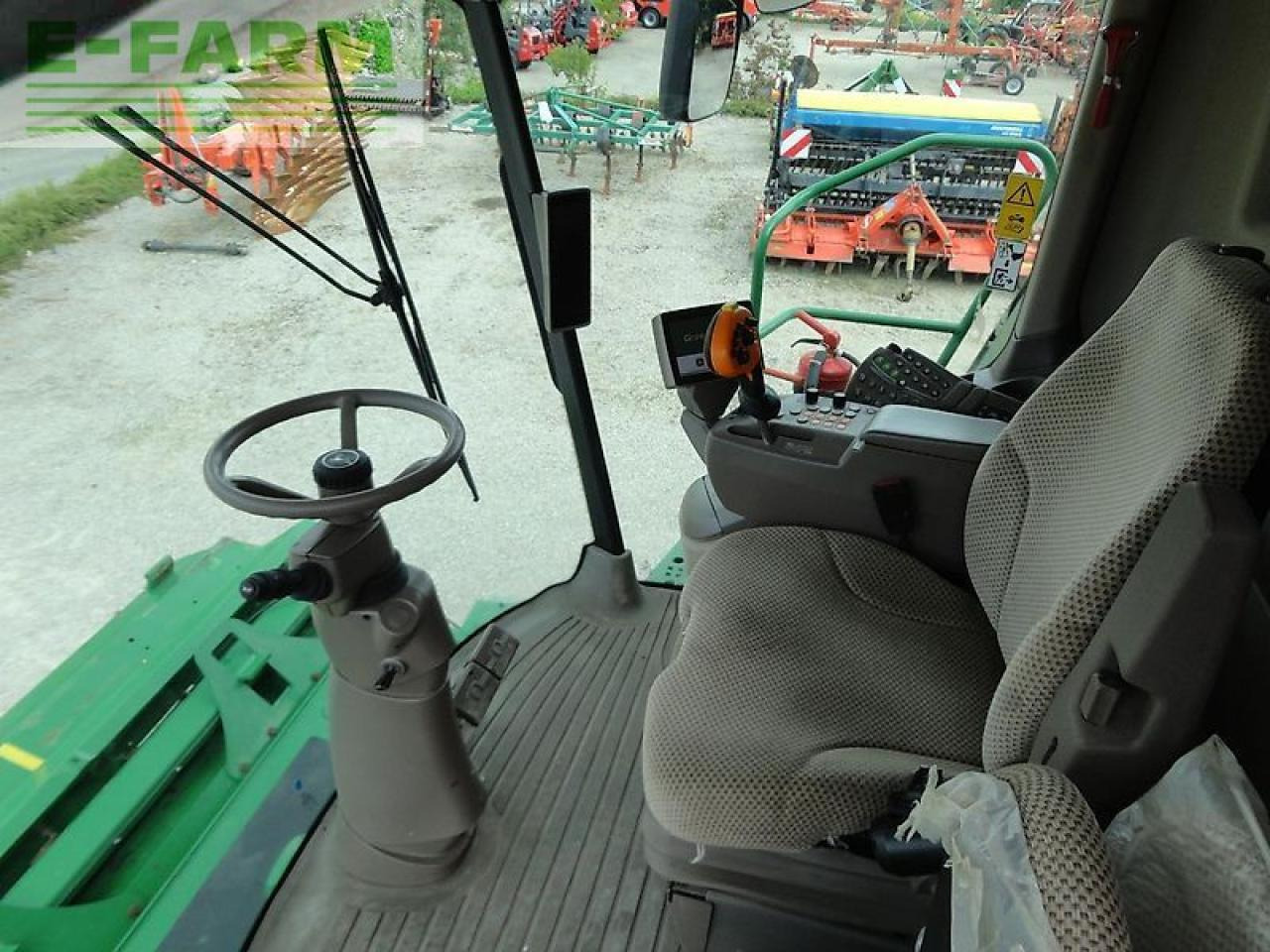 John Deere t670 - Sklízecí mlátička: obrázek 4 John Deere t670 - Sklízecí mlátička: obrázek 4