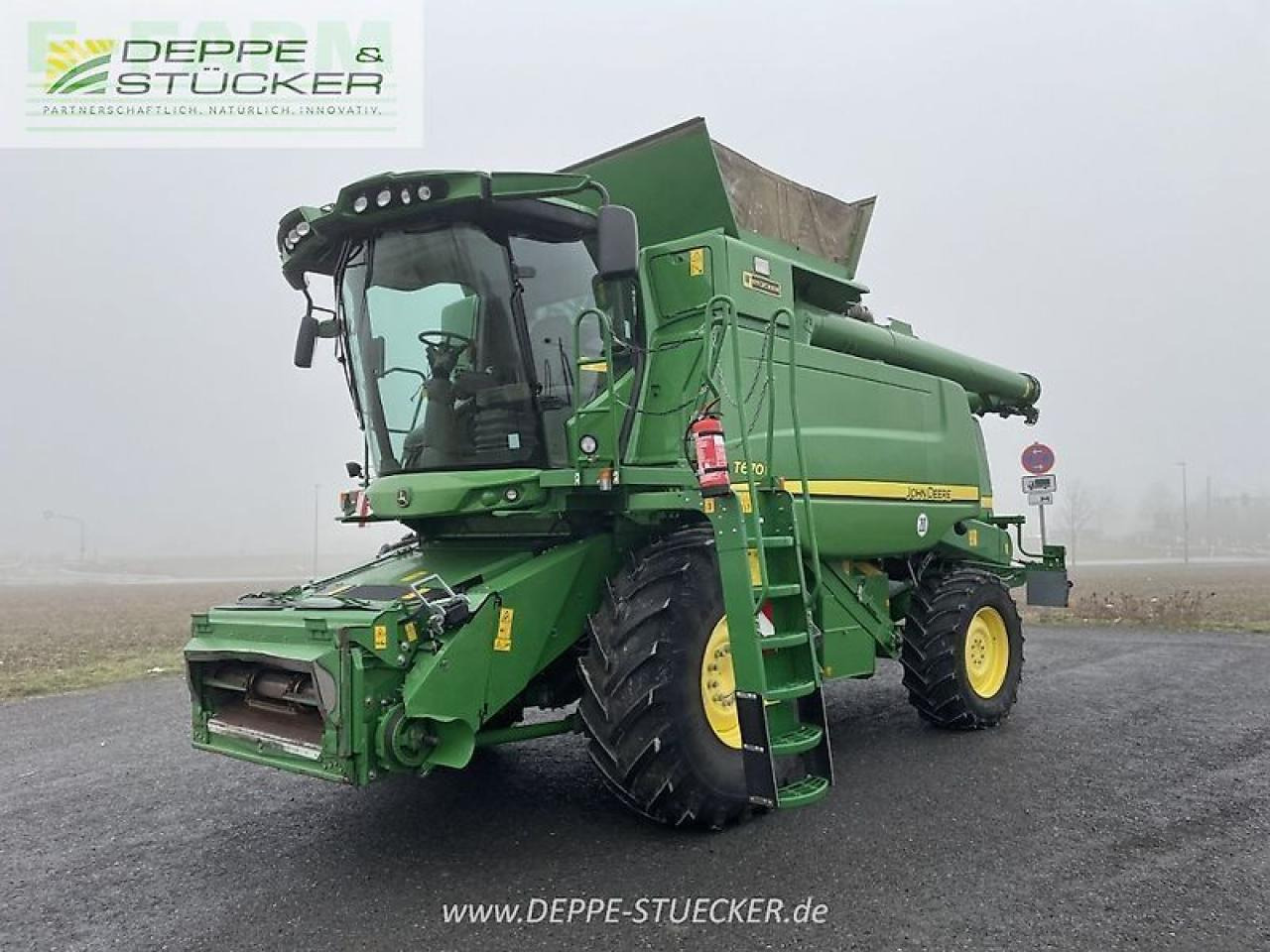 John Deere t670 mit 622r - Sklízecí mlátička: obrázek 1 John Deere t670 mit 622r - Sklízecí mlátička: obrázek 1