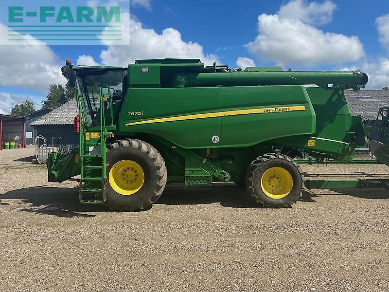 John Deere t670i - Sklízecí mlátička: obrázek 2 John Deere t670i - Sklízecí mlátička: obrázek 2