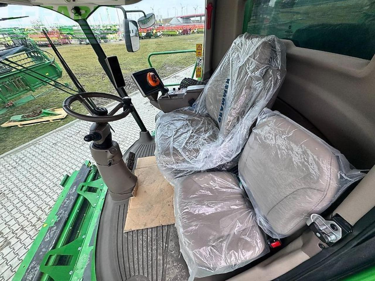 Sklízecí mlátička John Deere t670i: obrázek 20