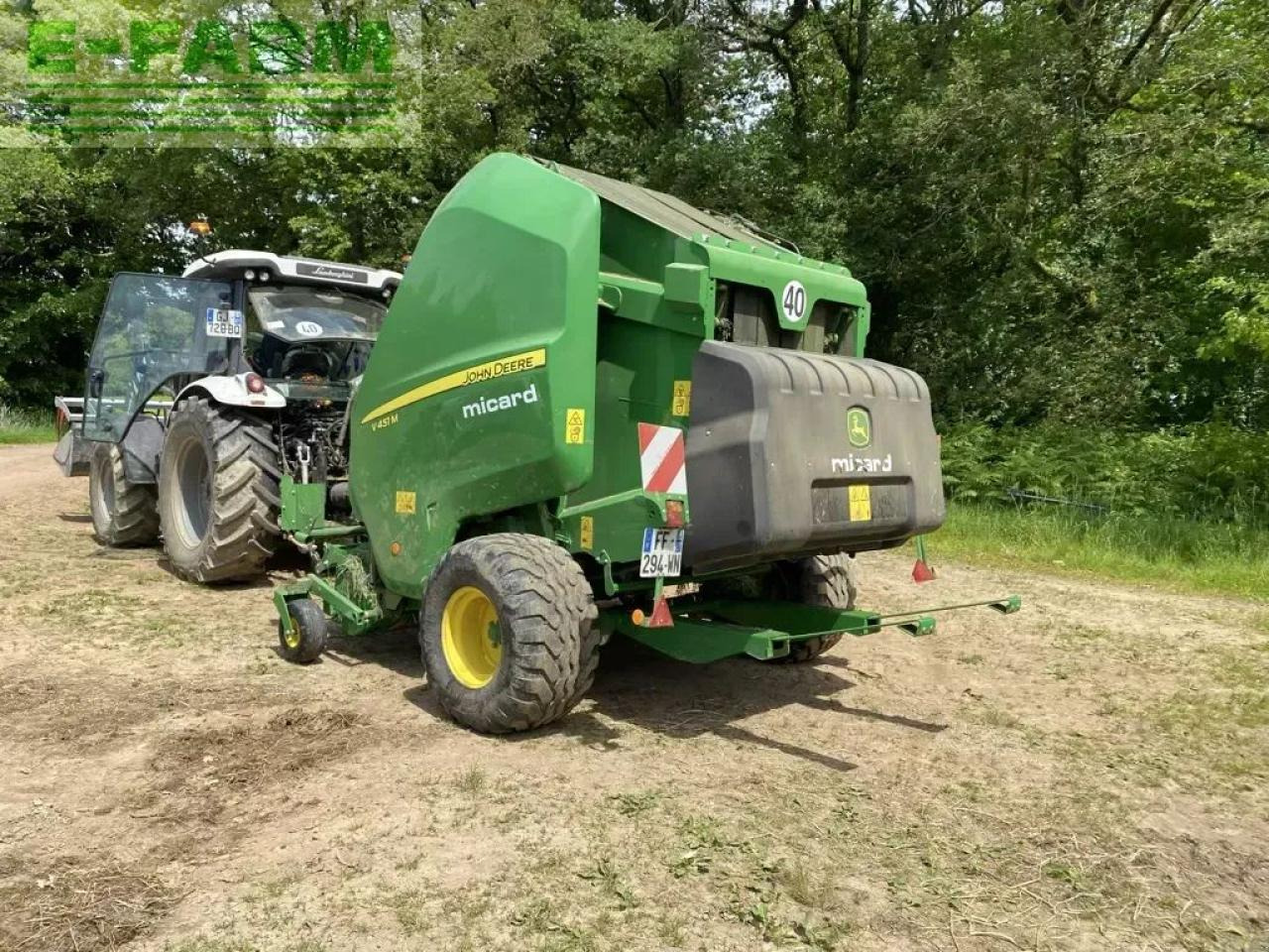 John Deere v 451 m maxicut 13 couteaux - Lis na hranaté balíky: obrázek 4 John Deere v 451 m maxicut 13 couteaux - Lis na hranaté balíky: obrázek 4
