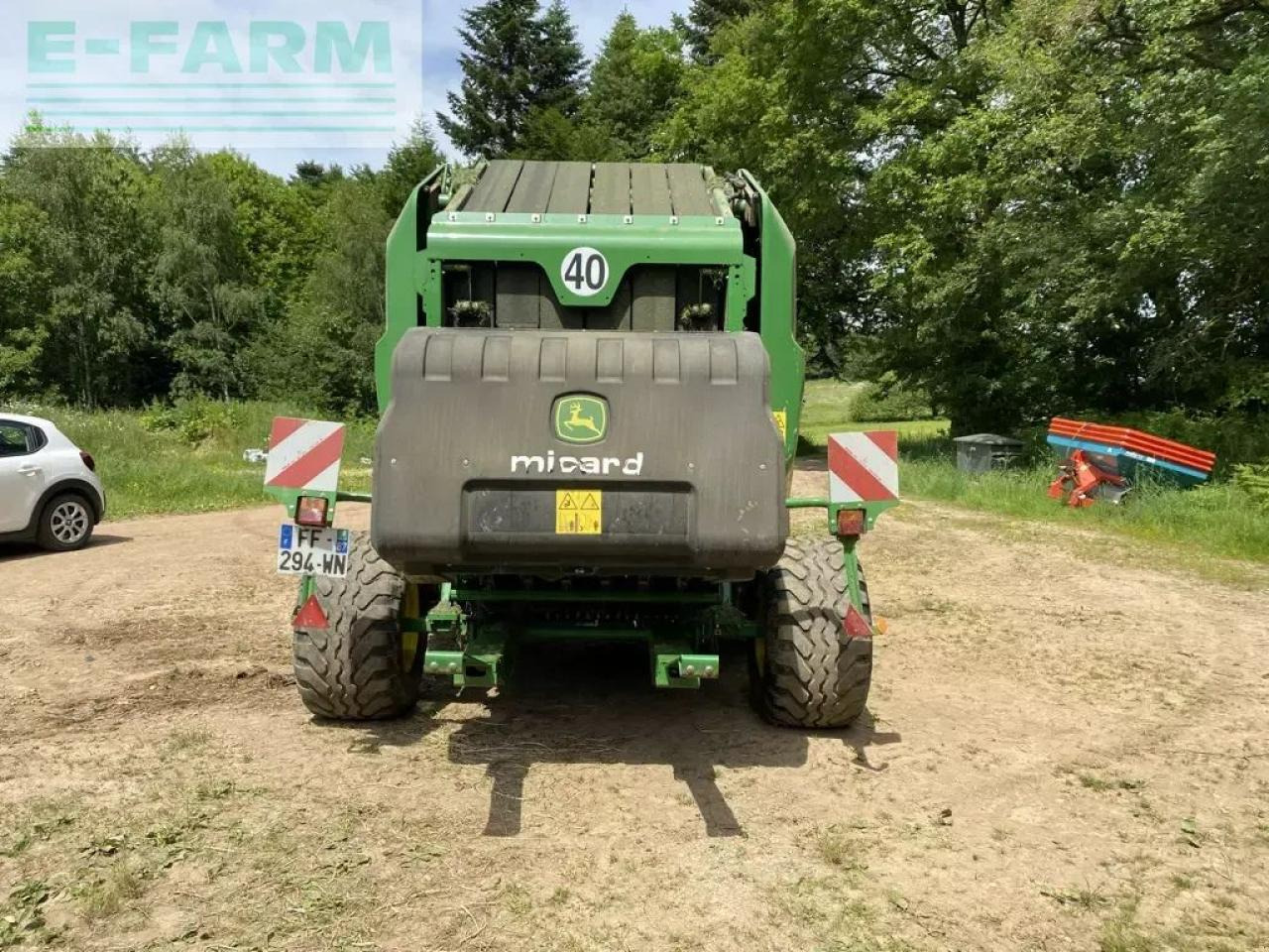 John Deere v 451 m maxicut 13 couteaux - Lis na hranaté balíky: obrázek 5 John Deere v 451 m maxicut 13 couteaux - Lis na hranaté balíky: obrázek 5