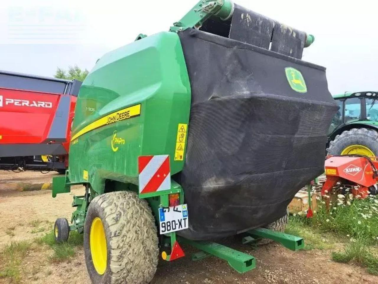 John Deere v461r - Lis na hranaté balíky: obrázek 3 John Deere v461r - Lis na hranaté balíky: obrázek 3
