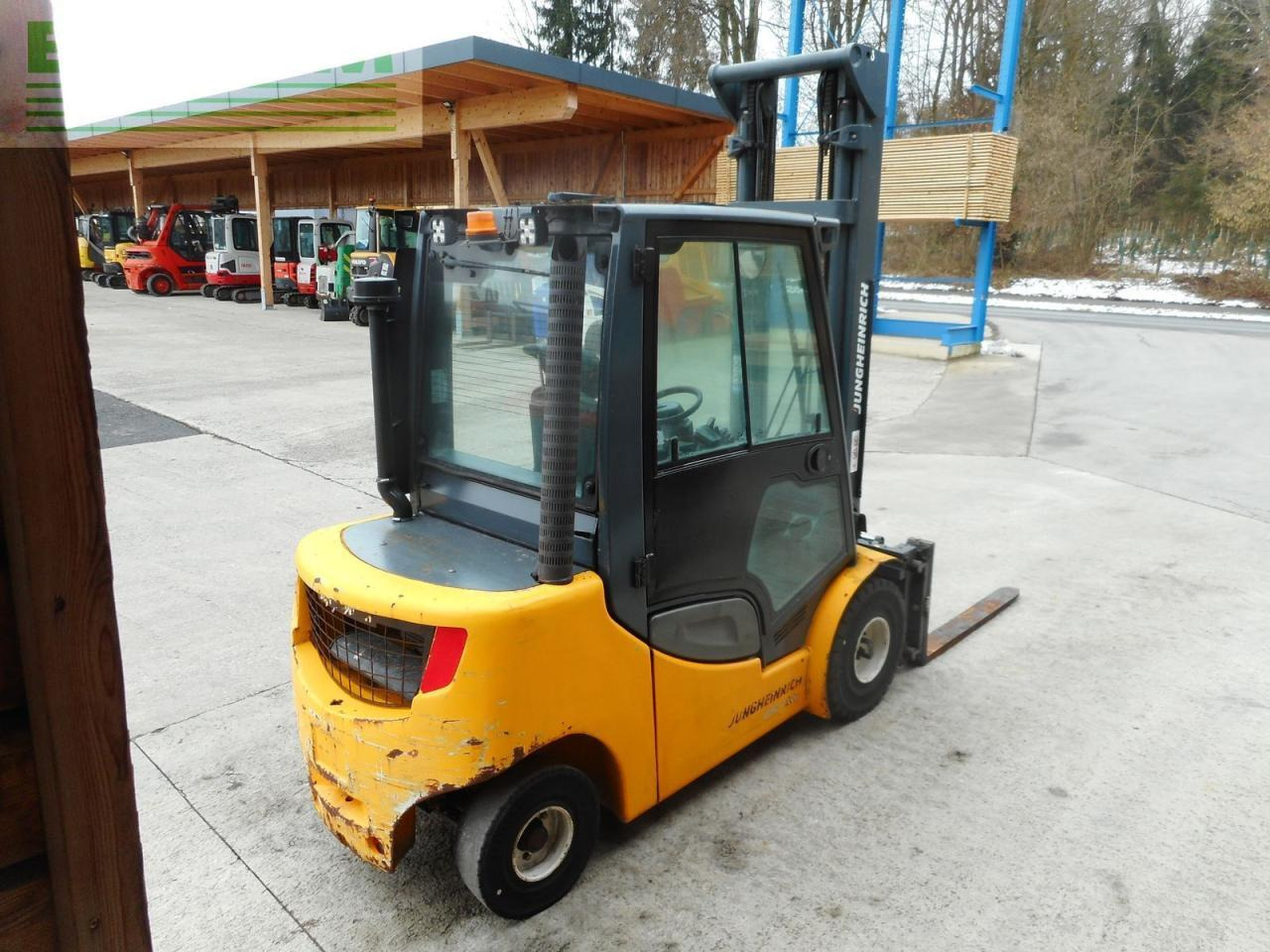 Jungheinrich dfg 430s mit seitenschieber und zinkenverstellun - Vysokozdvižný vozík: obrázek 4 Jungheinrich dfg 430s mit seitenschieber und zinkenverstellun - Vysokozdvižný vozík: obrázek 4