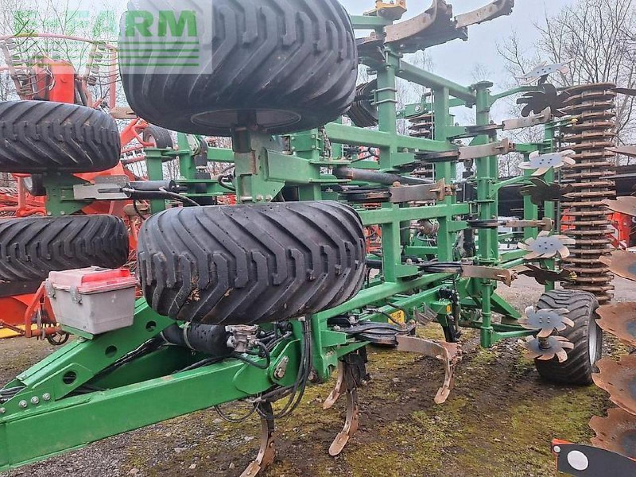 Kerner x3 600 grubber schwergrubber x4 flügelschargrubber horsch - Kultivátor: obrázek 2 Kerner x3 600 grubber schwergrubber x4 flügelschargrubber horsch - Kultivátor: obrázek 2