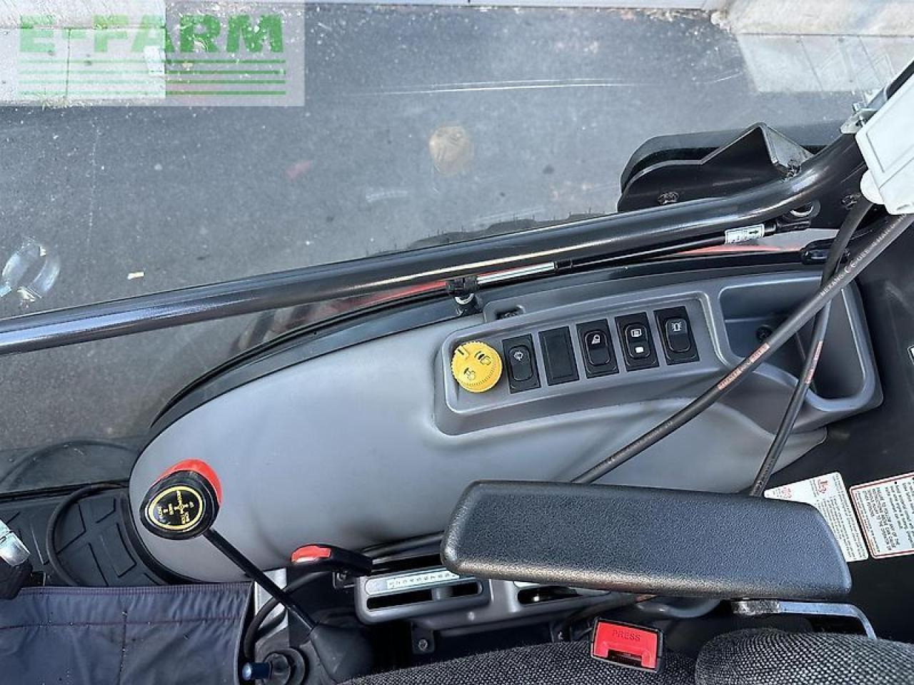 Kioti ck5030 ch allrad - Traktor: obrázek 5 Kioti ck5030 ch allrad - Traktor: obrázek 5