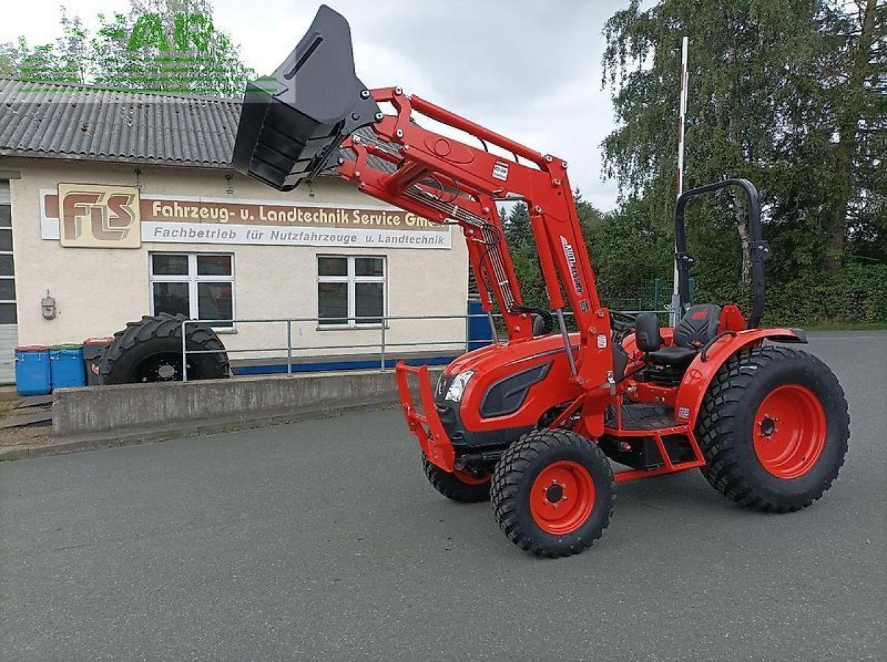 Kioti dk 4520 hs-eu - Traktor: obrázek 4 Kioti dk 4520 hs-eu - Traktor: obrázek 4