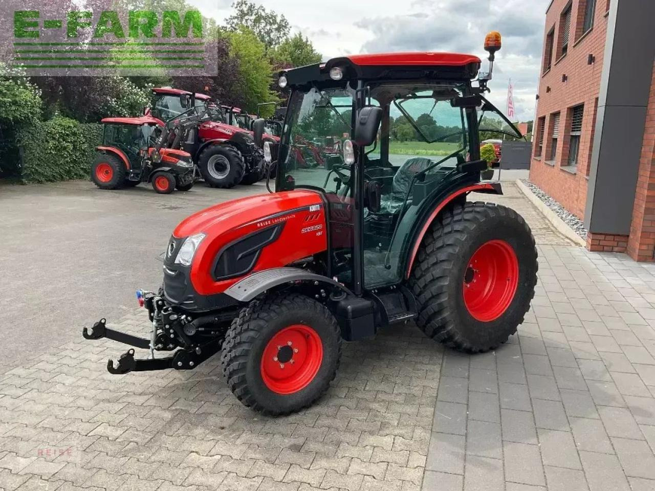 Kioti dk 6020 ch - Traktor: obrázek 3 Kioti dk 6020 ch - Traktor: obrázek 3