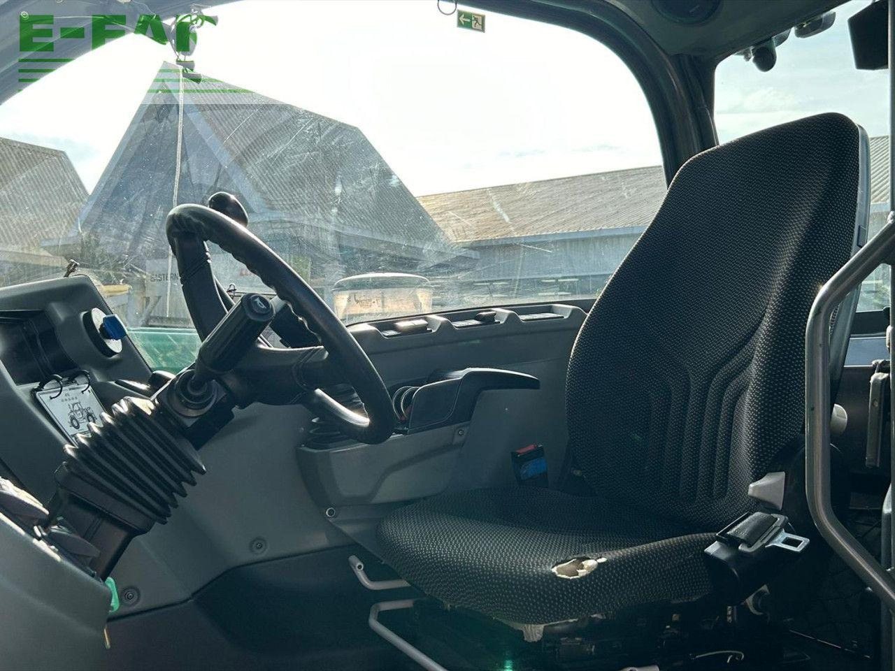 Teleskopický manipulátor Kramer KT 559: obrázek 8