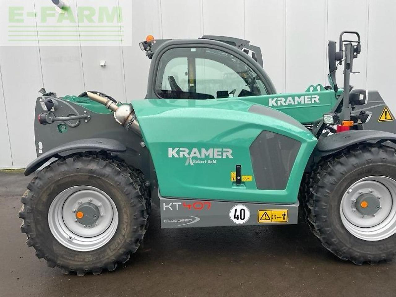 Kramer kt407 - Teleskopický manipulátor: obrázek 2 Kramer kt407 - Teleskopický manipulátor: obrázek 2