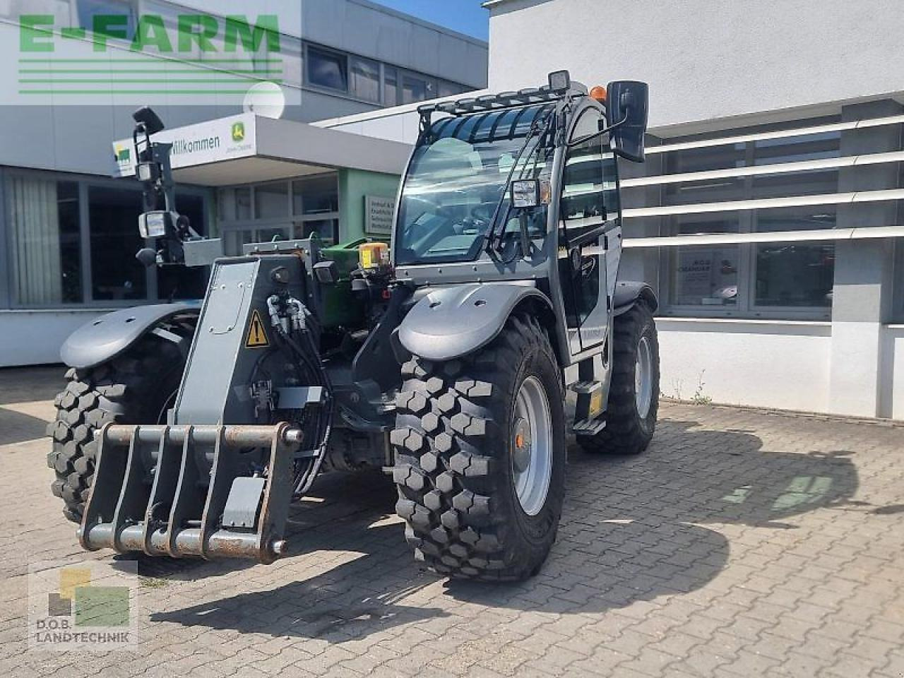 Kramer kt5507 kt557 - Teleskopický manipulátor: obrázek 1 Kramer kt5507 kt557 - Teleskopický manipulátor: obrázek 1