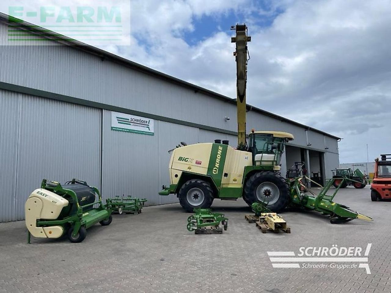 Krone big x 700 + easycollect 903 + easyflow - Sklízecí řezačka: obrázek 2 Krone big x 700 + easycollect 903 + easyflow - Sklízecí řezačka: obrázek 2