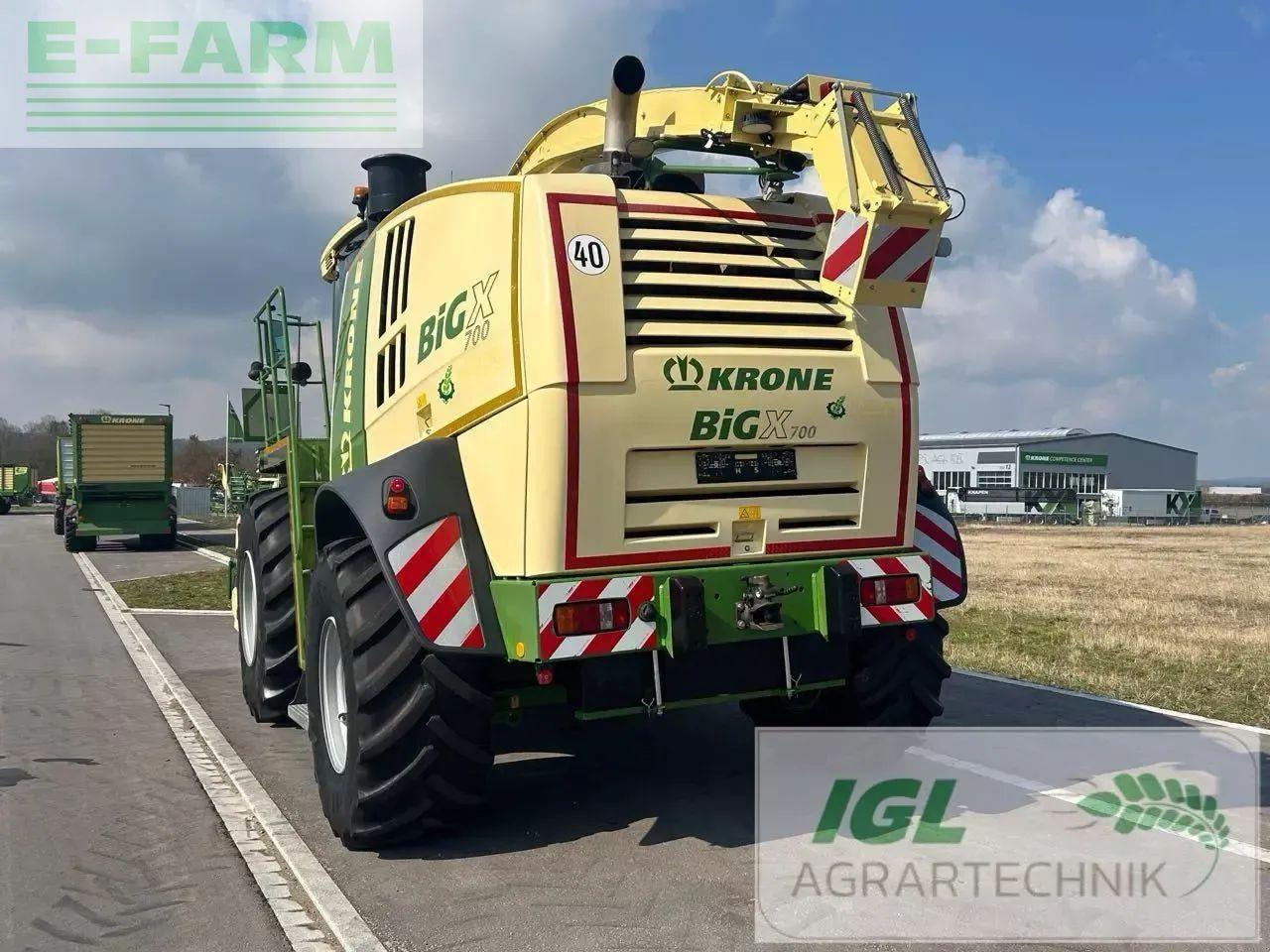 Krone big x 700 i - Sklízecí řezačka: obrázek 4 Krone big x 700 i - Sklízecí řezačka: obrázek 4