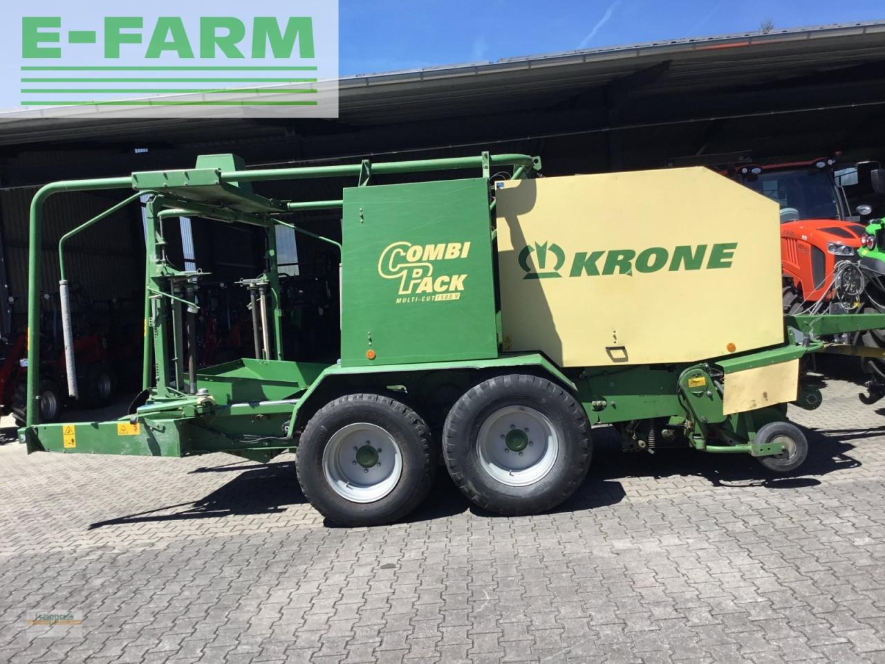 Krone combi pack 1500 mc - Lis na hranaté balíky: obrázek 1 Krone combi pack 1500 mc - Lis na hranaté balíky: obrázek 1