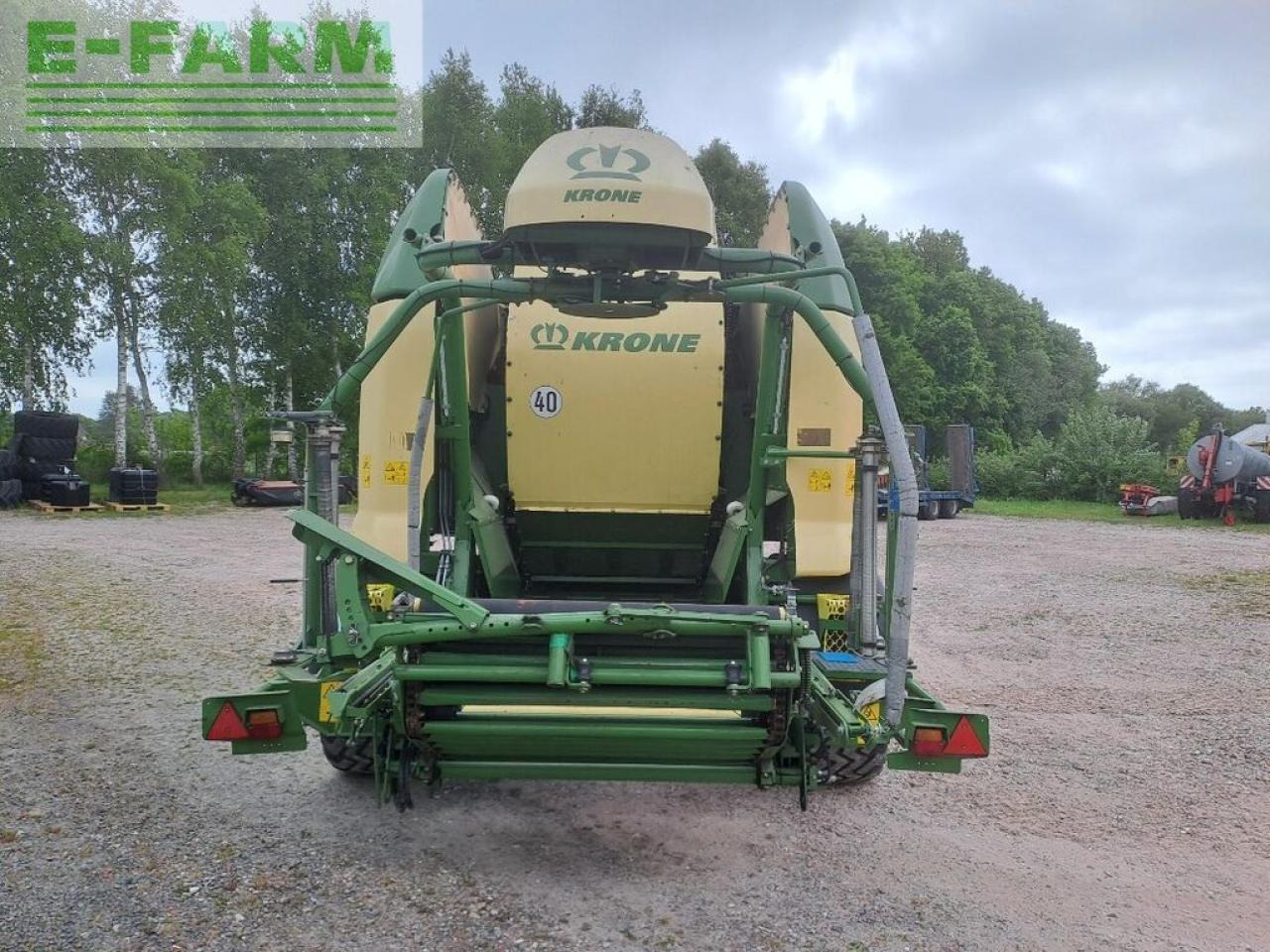 Krone comprima cv 150xc - Lis na hranaté balíky: obrázek 5 Krone comprima cv 150xc - Lis na hranaté balíky: obrázek 5