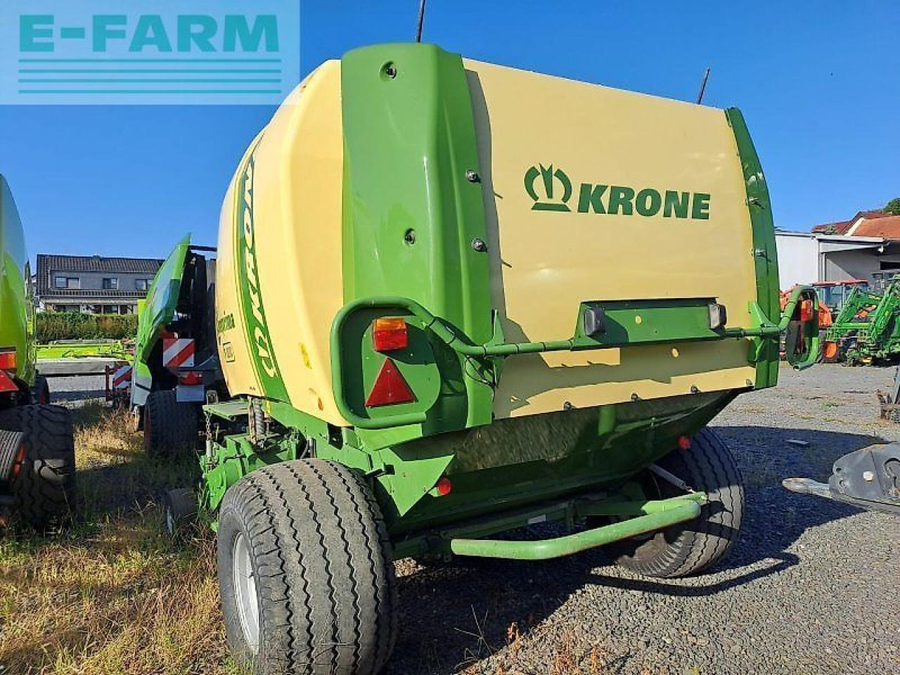 Krone comprima f 125 xc - Lis na hranaté balíky: obrázek 3 Krone comprima f 125 xc - Lis na hranaté balíky: obrázek 3