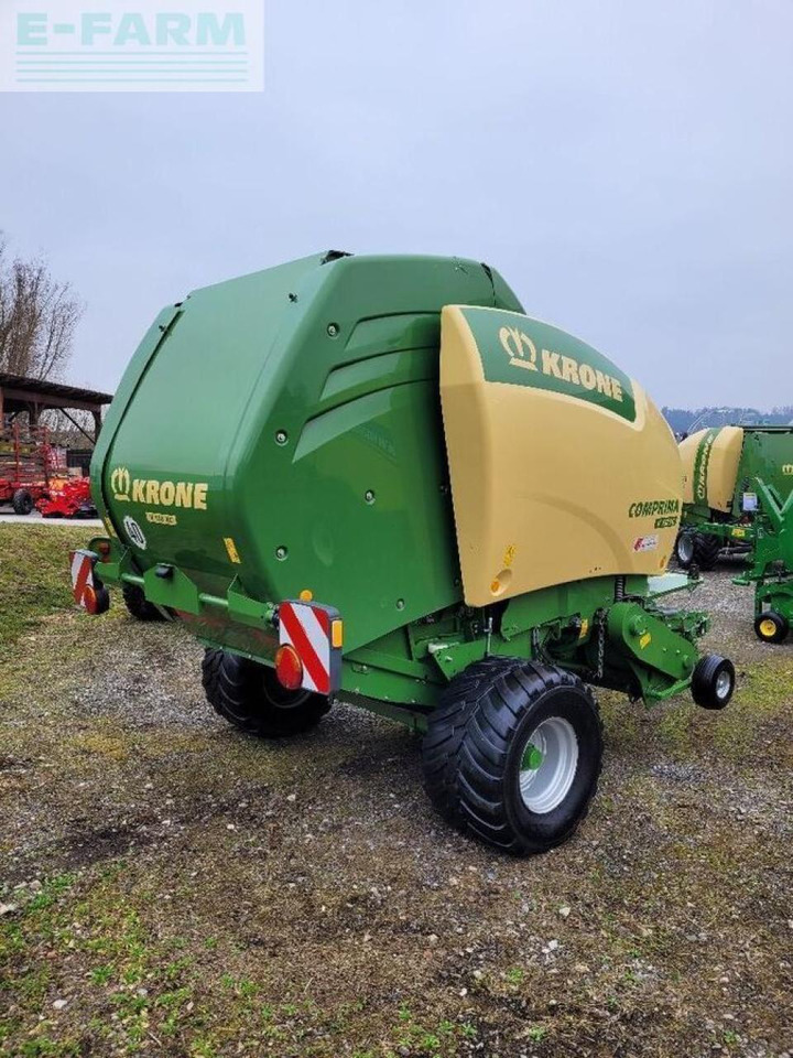 Krone comprima v150xc - Lis na hranaté balíky: obrázek 2 Krone comprima v150xc - Lis na hranaté balíky: obrázek 2