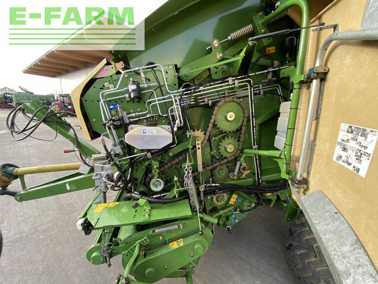 Lis na hranaté balíky Krone cv 150xc x-treme: obrázek 9 Lis na hranaté balíky Krone cv 150xc x-treme: obrázek 9