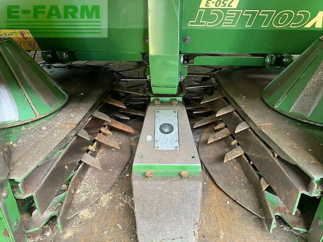 Krone easycollect 750-3 - Příslušenství pro sklízecí řezačky: obrázek 3 Krone easycollect 750-3 - Příslušenství pro sklízecí řezačky: obrázek 3