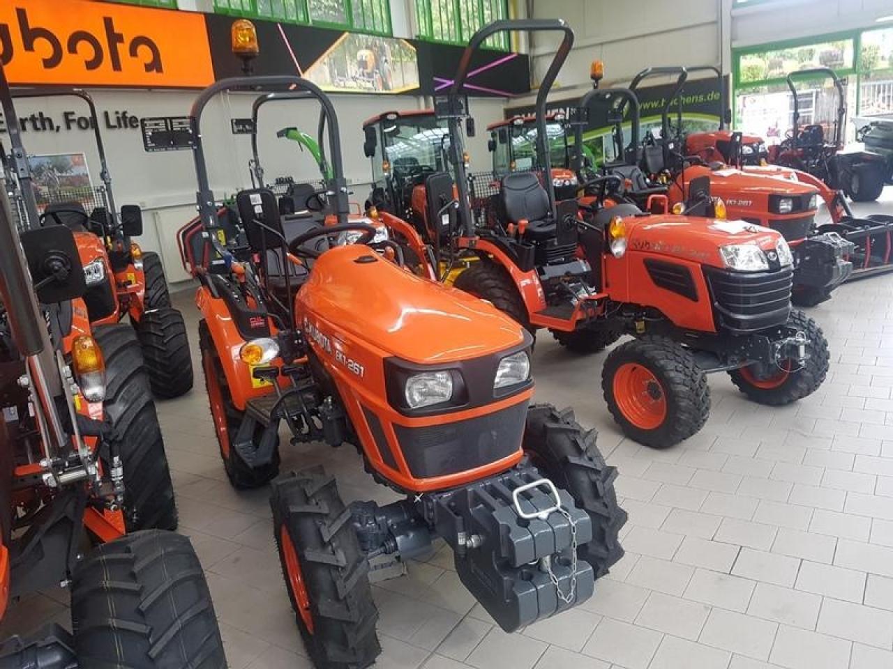 Kubota b2-261 hydrostat - Traktor: obrázek 3 Kubota b2-261 hydrostat - Traktor: obrázek 3
