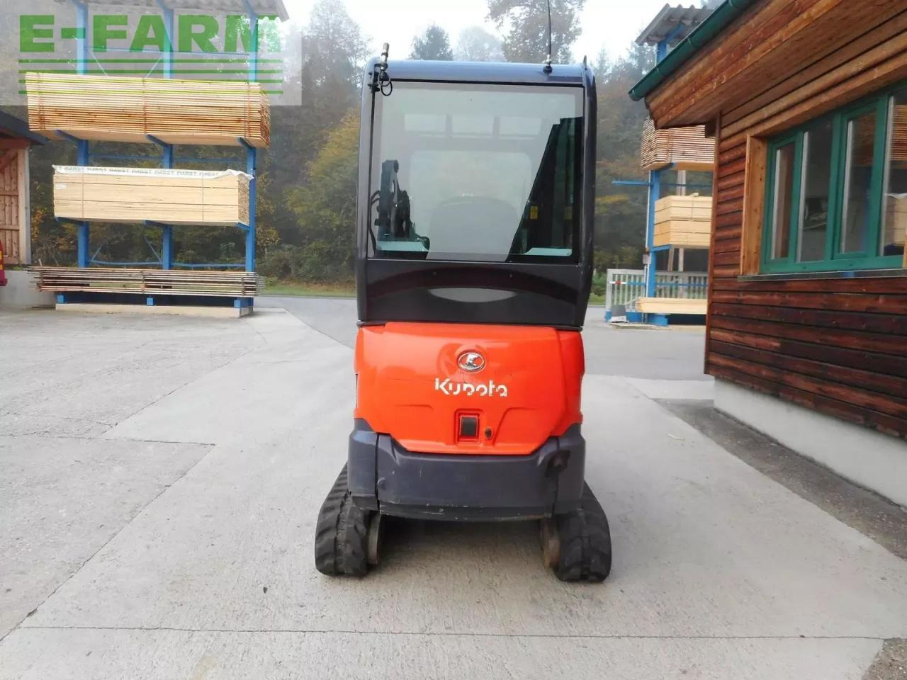 Kubota kx019-4 ( 1.855kg ) powertilt + hydr. sw - Mini rýpadlo: obrázek 3 Kubota kx019-4 ( 1.855kg ) powertilt + hydr. sw - Mini rýpadlo: obrázek 3