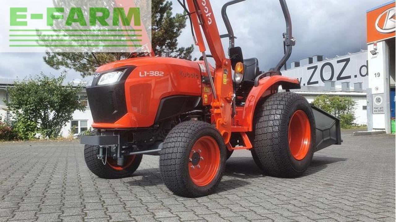 Traktor Kubota l1-382 cab: obrázek 9