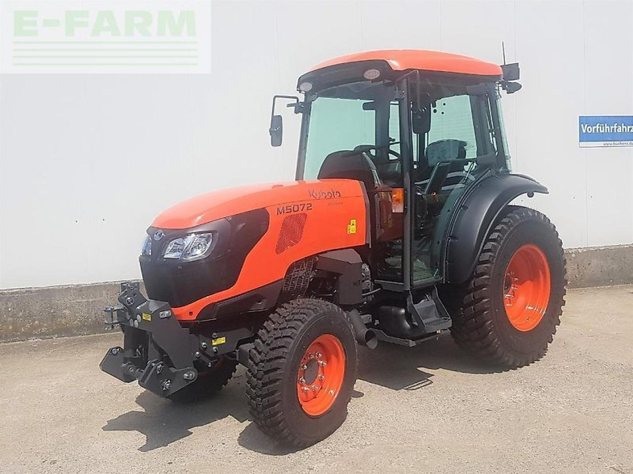 Kubota m5-072 cab narrow - Traktor: obrázek 1 Kubota m5-072 cab narrow - Traktor: obrázek 1