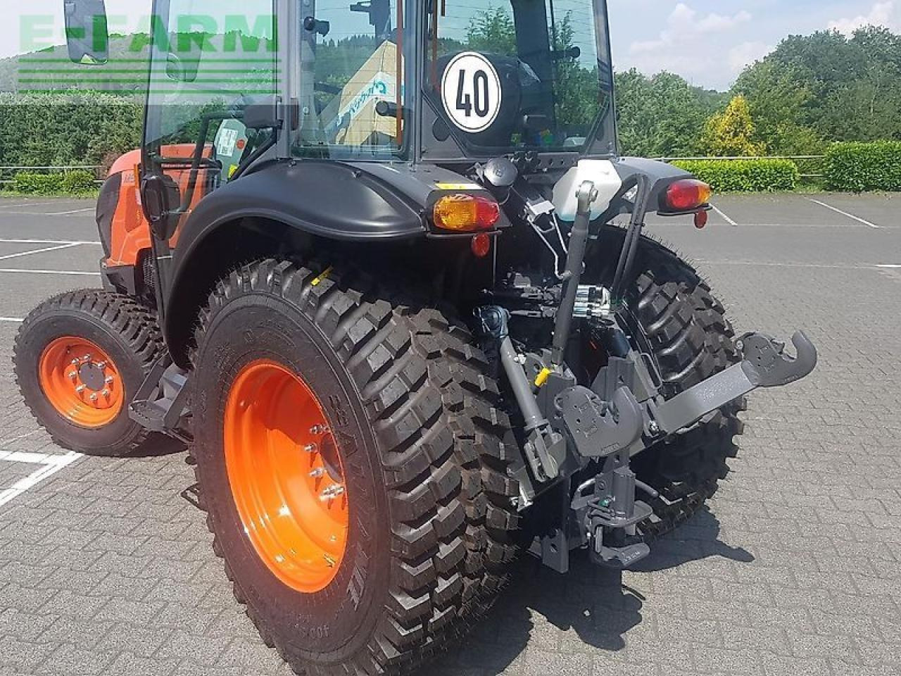 Kubota m5-072 cab narrow - Traktor: obrázek 5 Kubota m5-072 cab narrow - Traktor: obrázek 5