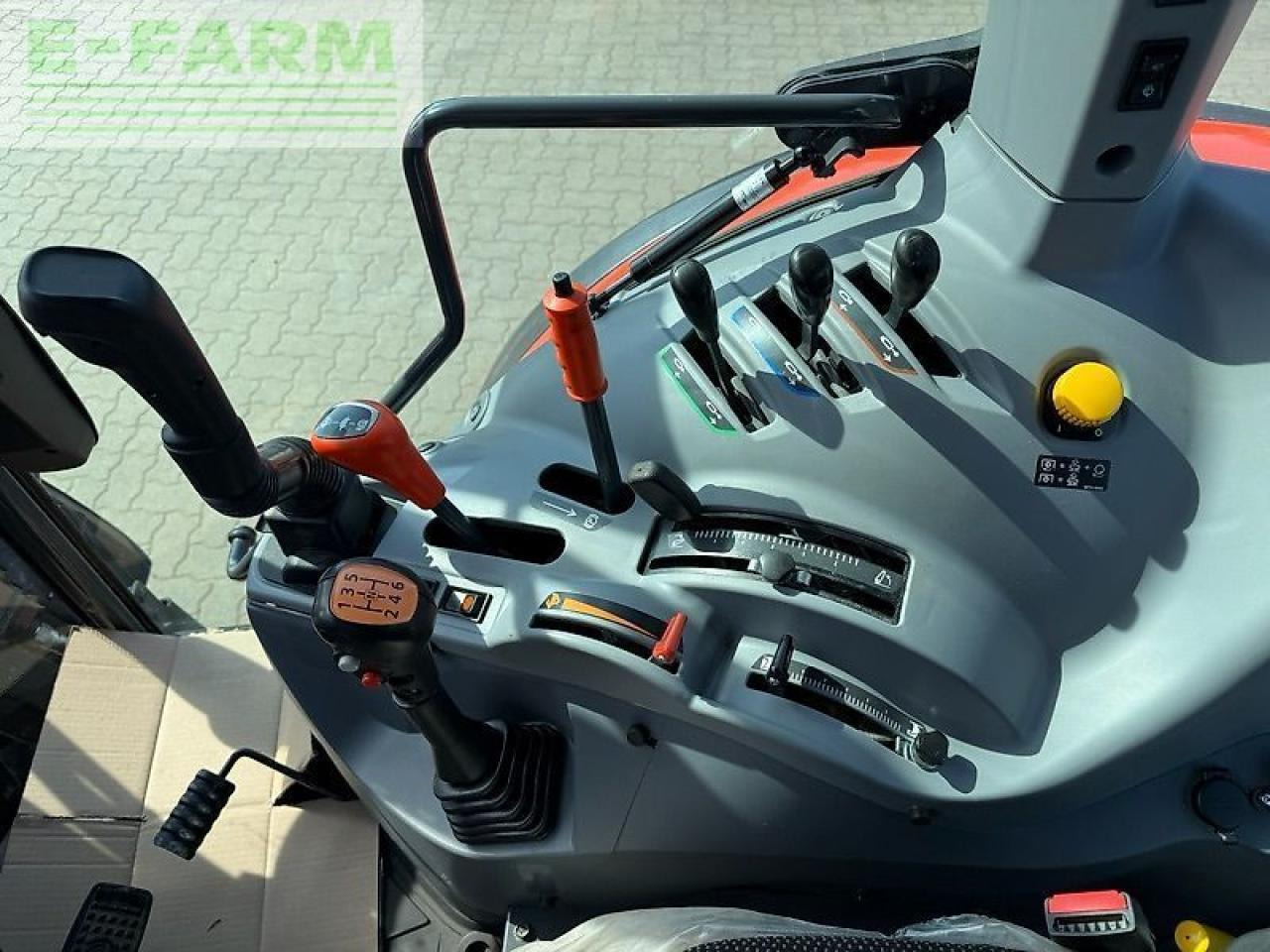 Traktor Kubota m5092: obrázek 14