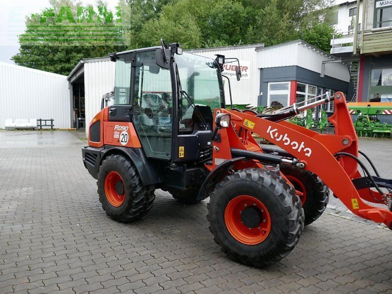 Kubota r090 - Mini rýpadlo: obrázek 4 Kubota r090 - Mini rýpadlo: obrázek 4