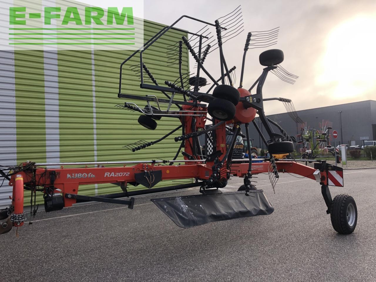 Kubota ra 2072 - Obraceč/ Shrnovač: obrázek 2 Kubota ra 2072 - Obraceč/ Shrnovač: obrázek 2