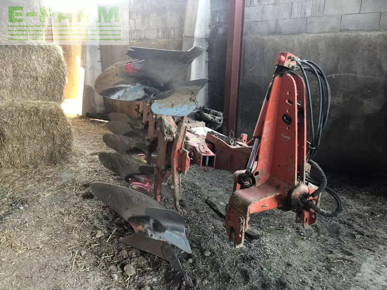 Kuhn 122 varimaster - Pluh: obrázek 1 Kuhn 122 varimaster - Pluh: obrázek 1