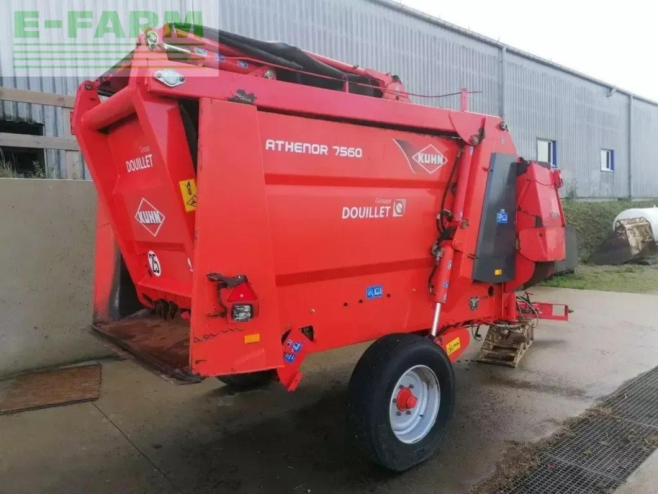 Kuhn athenor7560 - Technika na siláž: obrázek 2 Kuhn athenor7560 - Technika na siláž: obrázek 2