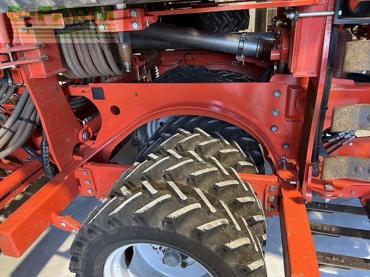 Kuhn espro 6000 rc mix - Secí stroj: obrázek 5 Kuhn espro 6000 rc mix - Secí stroj: obrázek 5