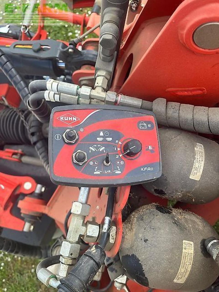 Kuhn gmd9530 - Žací stroj: obrázek 5 Kuhn gmd9530 - Žací stroj: obrázek 5