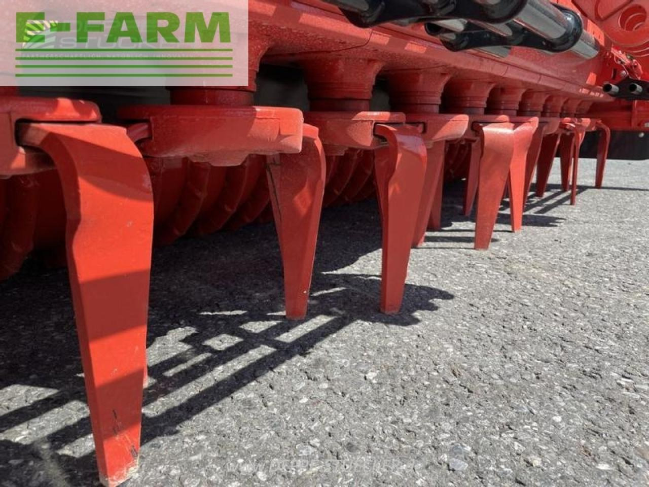 Secí stroj Kuhn hr3030 + venta3030: obrázek 10