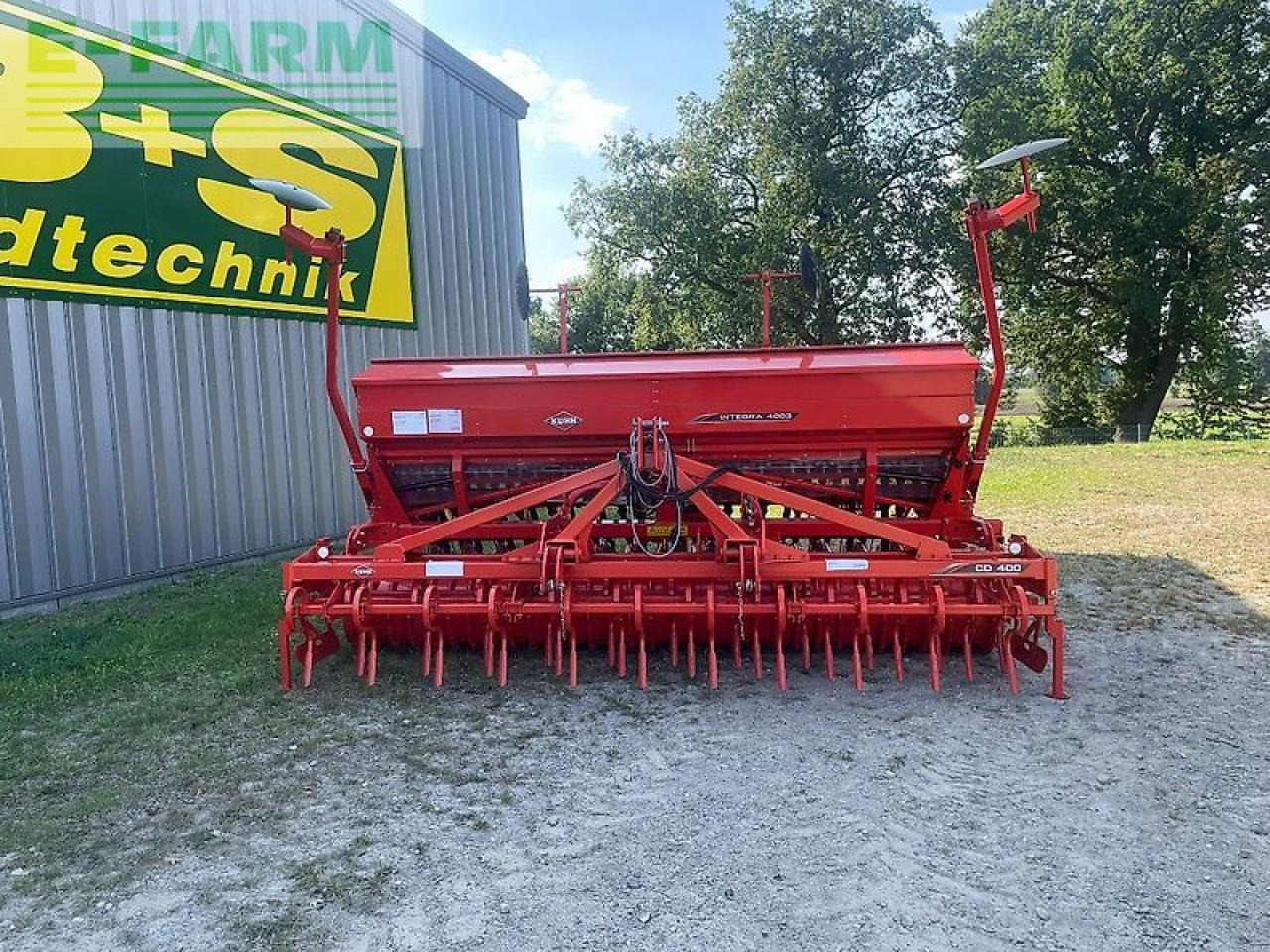 Kuhn integra 4003 - Secí stroj: obrázek 1 Kuhn integra 4003 - Secí stroj: obrázek 1