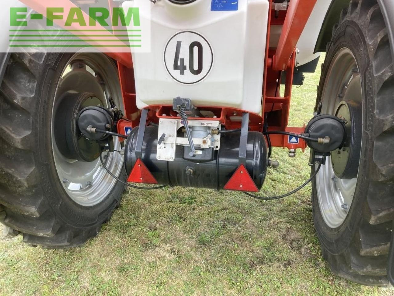 Kuhn lexis 3000 - Tažený postřikovač: obrázek 5 Kuhn lexis 3000 - Tažený postřikovač: obrázek 5
