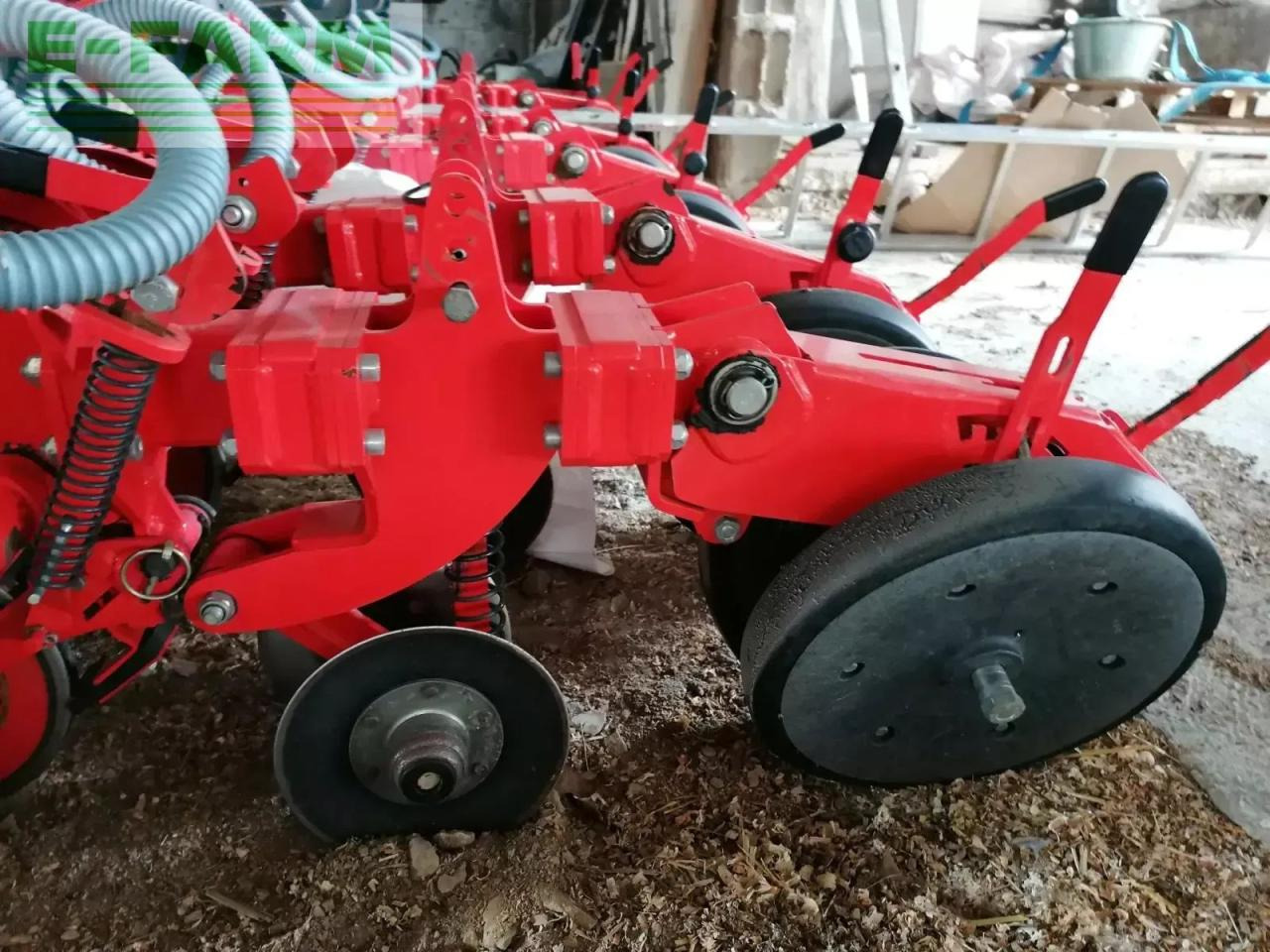 Kuhn maxima 2 - Přesný secí stroj: obrázek 2 Kuhn maxima 2 - Přesný secí stroj: obrázek 2