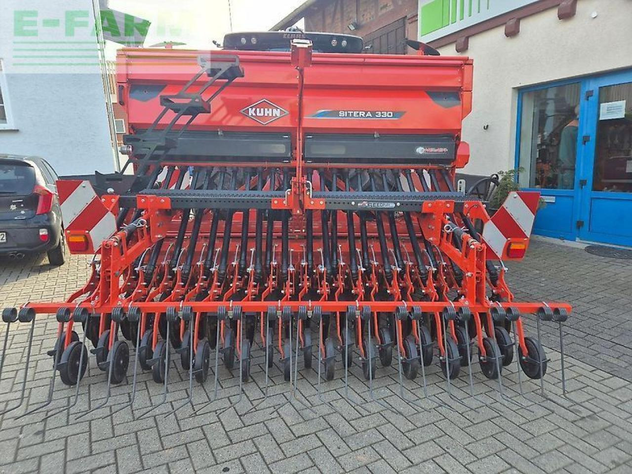 Kuhn sitera 330e 24 reihen + hrb 303d , elektrische dosierung, spuranreißer, durakuhn - Secí stroj: obrázek 2 Kuhn sitera 330e 24 reihen + hrb 303d , elektrische dosierung, spuranreißer, durakuhn - Secí stroj: obrázek 2