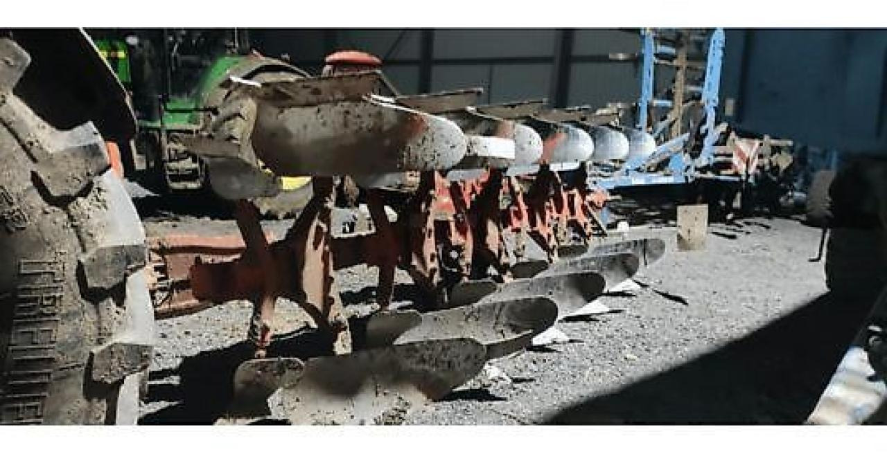 Kuhn varimaster 153 - Pluh: obrázek 4 Kuhn varimaster 153 - Pluh: obrázek 4