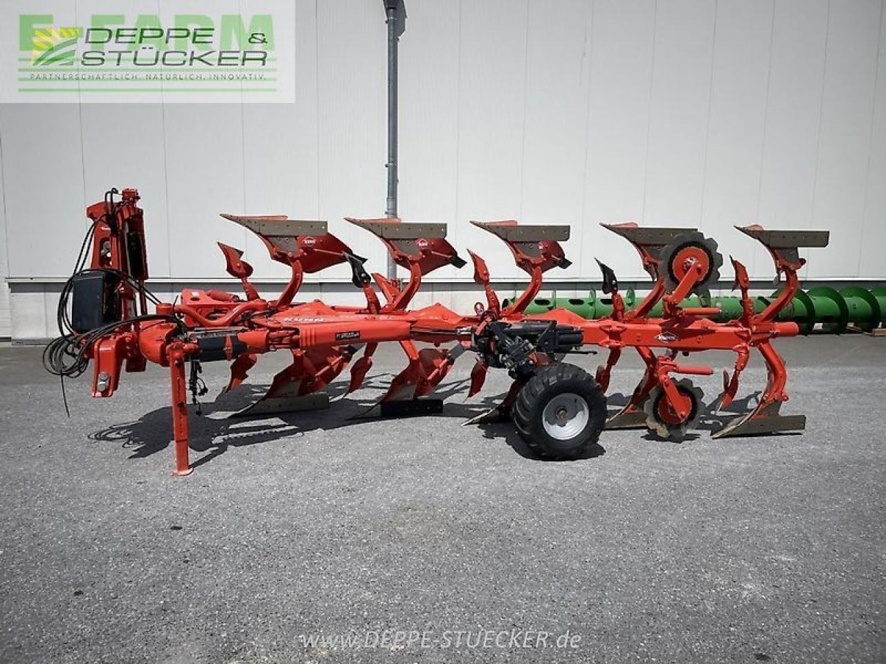 Kuhn varimaster l5 mit nsh und packerarm, - Pluh: obrázek 1 Kuhn varimaster l5 mit nsh und packerarm, - Pluh: obrázek 1