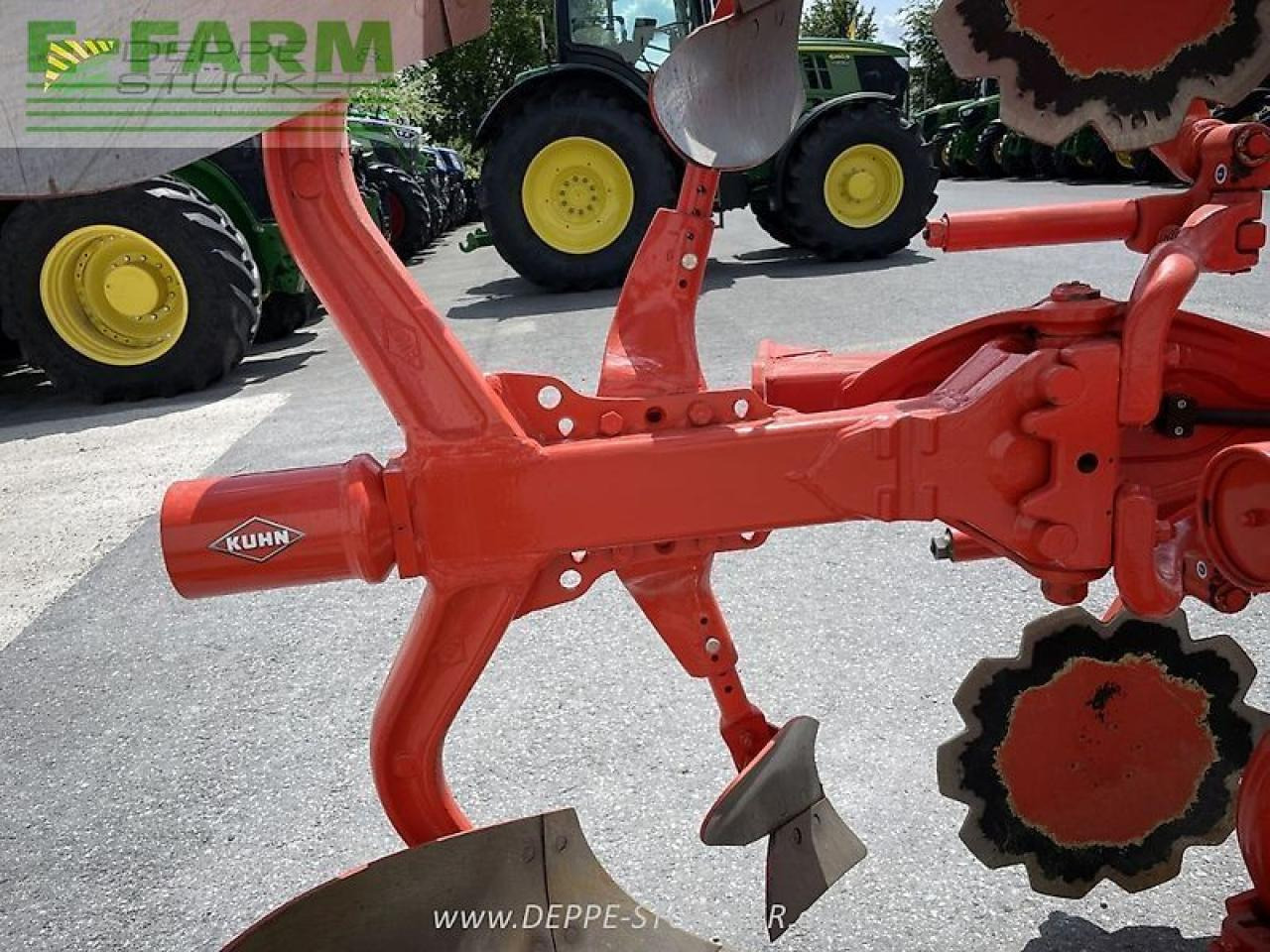 Kuhn varimaster l5 mit nsh und packerarm, - Pluh: obrázek 4 Kuhn varimaster l5 mit nsh und packerarm, - Pluh: obrázek 4