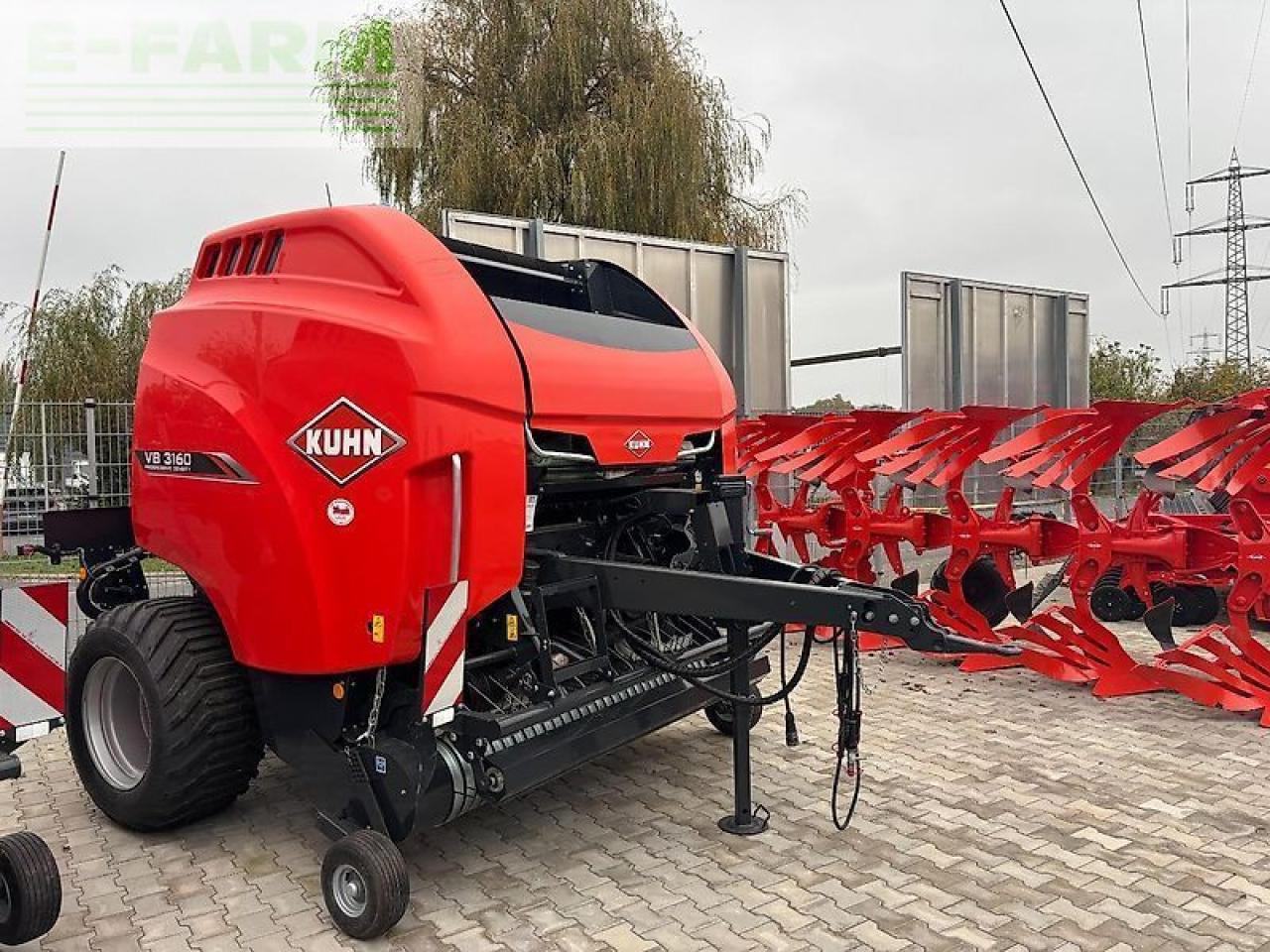 Kuhn vb3160 oc14 - Lis na hranaté balíky: obrázek 2 Kuhn vb3160 oc14 - Lis na hranaté balíky: obrázek 2