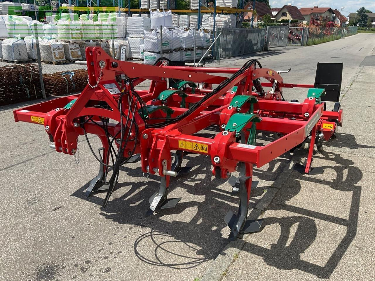 Kverneland Enduro Pro 3000 - Kultivátor: obrázek 4 Kverneland Enduro Pro 3000 - Kultivátor: obrázek 4