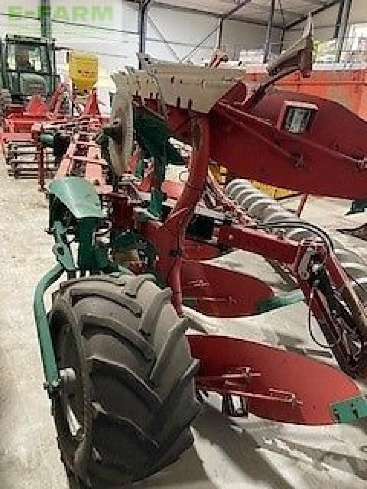 Kverneland kk 2500b i plough isobus met vorenpakker - Pluh: obrázek 2 Kverneland kk 2500b i plough isobus met vorenpakker - Pluh: obrázek 2